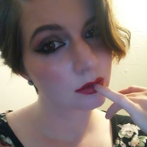 Meet your Posher, Rebekah ann